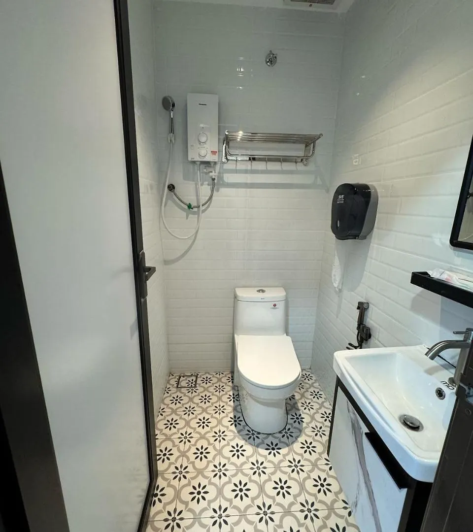 Konukevi Hm 99 Suite House Johor Bahru